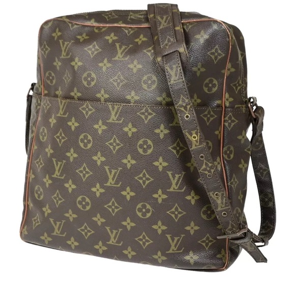 Louis Vuitton Handbags - Authentic LOUIS VUITTON Marceau Shoulder Bag    Preowned  Serial #842  With COA